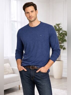 Tommy Bahama Men's Long-Sleeve Crewneck Shirt in Navy Blue